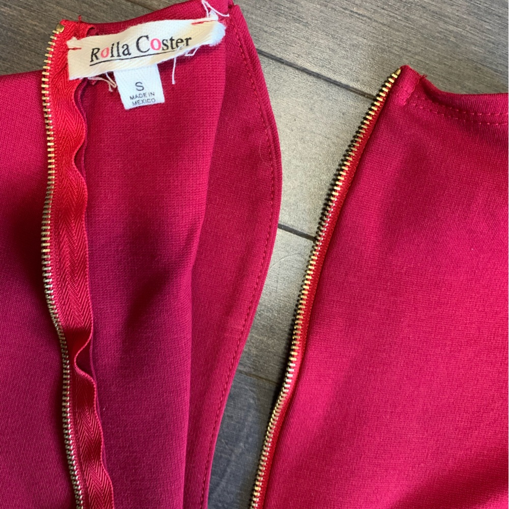 Red Deep Bust Line Dress Women’s S - Picture 7 of 7